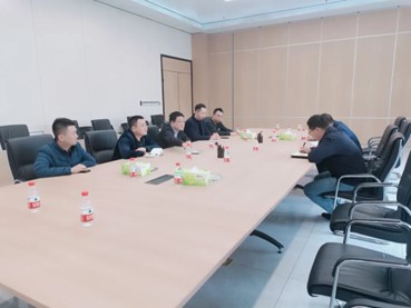 重庆市经信委领导一行莅临中科光智调研(图2)